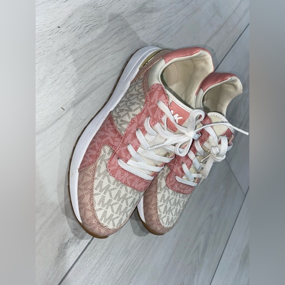 Michael Kors Pink and Cream Logo Sneakers - Picture 1 of 8